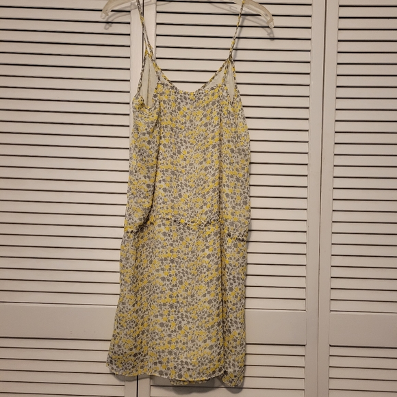 Old Navy dress - Picture 2 of 6